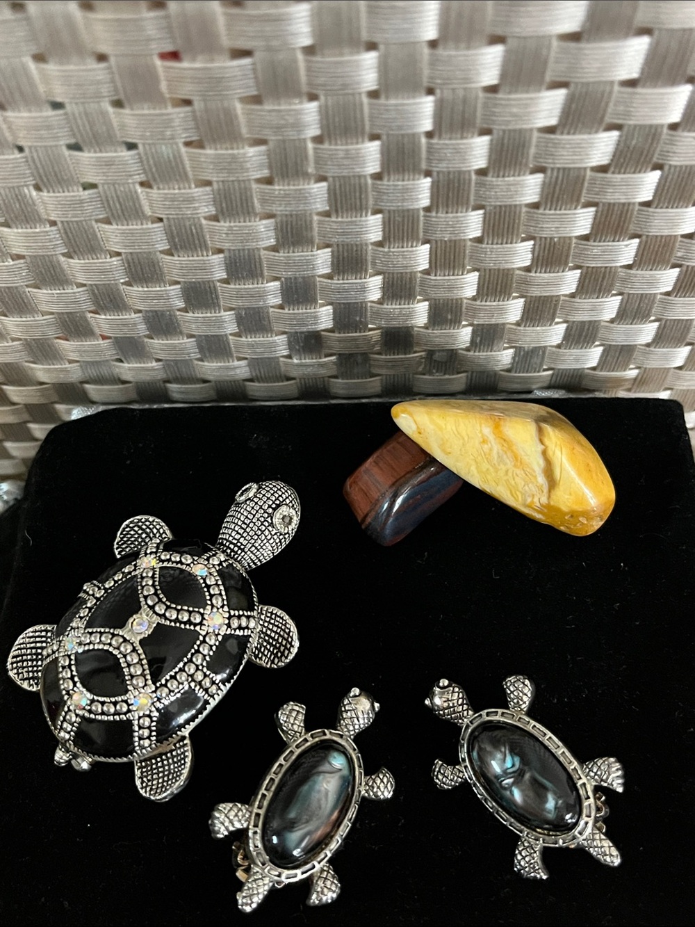 Vintage Turtle Jewelry Lot - 3pc Curated Brooch & Clip-on Earrings Set
